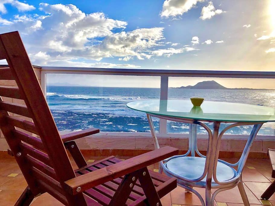 Precioso Atico Con Vistas Espectaculares. Apartment Corralejo Luaran gambar