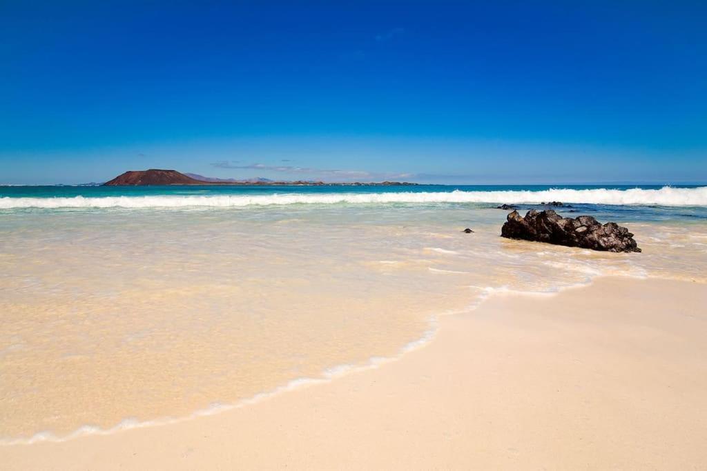 Precioso Atico Con Vistas Espectaculares. Apartment Corralejo Luaran gambar